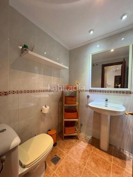 Foto f30105ed-973e-4456-b92c-4ca6f5ccd7a4. Rent apartment with heating parking in A Salgueira - O Castaño Vigo