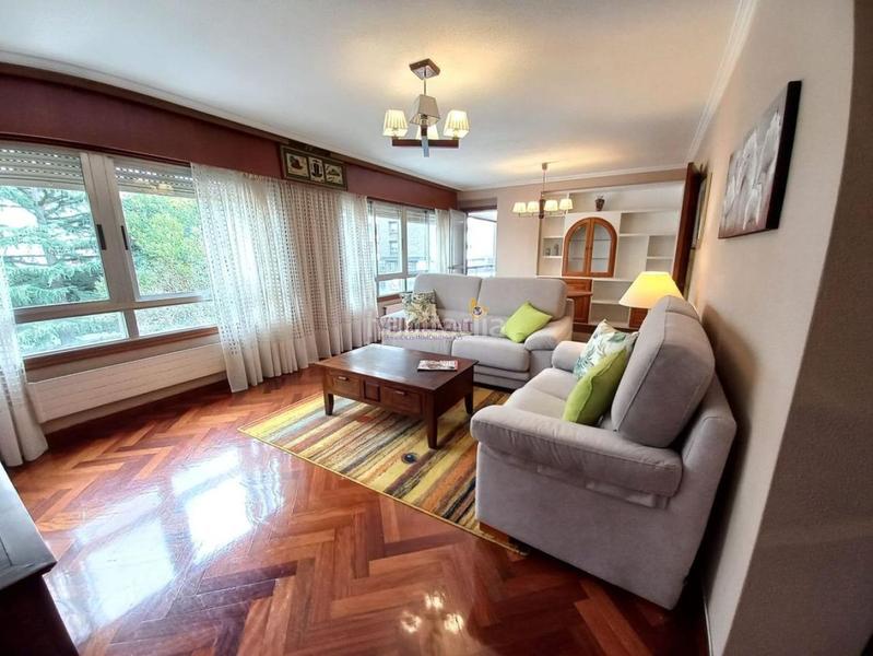 Foto bbcfeb7e-fa5b-447a-96d7-58daa869861e. Location appartement avec chauffage parking dans Centro - Areal Vigo