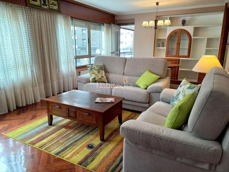 Foto dbef5758-c1a8-4b24-87e9-6be6b3de1c96. Rent flat with heating parking in Centro - Areal Vigo
