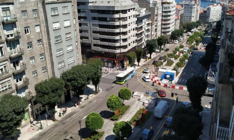 Foto 936e0c54-0f68-4e16-9743-afa5bc9372a1. Rent business premise with heating in Plaza España - Corte Inglés Vigo