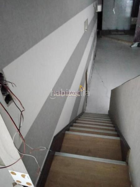 Foto 24f40a1c-4754-4896-a2e5-0a3f0ebbdc64. Location local commercial avec chauffage dans Plaza España - Corte Inglés Vigo