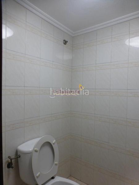 Foto 954104c4-7858-43f3-883f-58be79c91d2c. Locale commerciale in Casablanca - Calvario Vigo