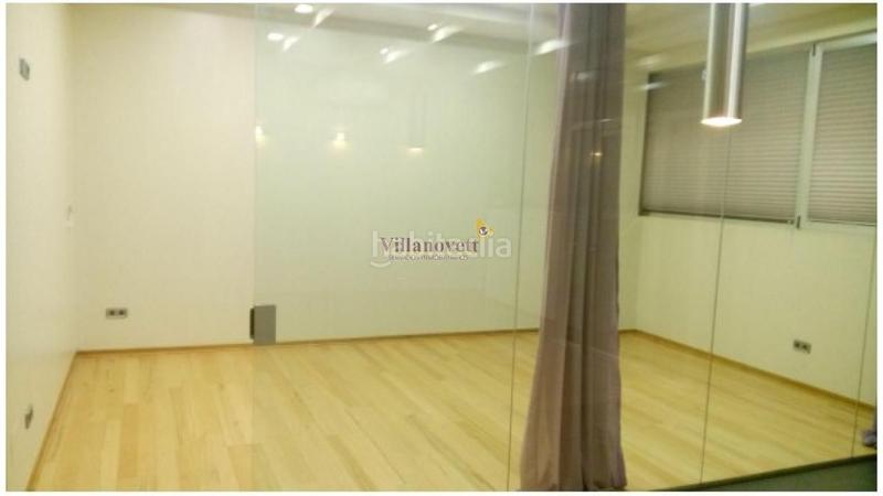 Foto f5c20868-89f5-4442-befb-8c1e70b7356d. Local comercial en Casablanca - Calvario Vigo