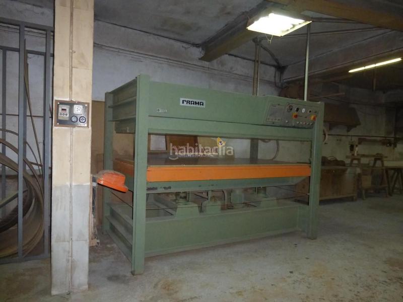 Foto 96cb686d-55fa-4e99-8c50-48592be2bdad. Nau industrial a Chandebrito Nigrán