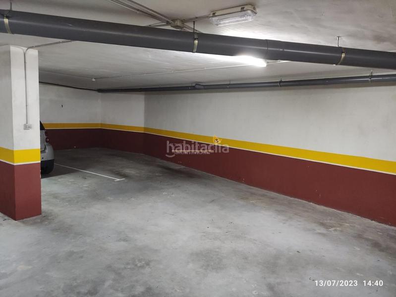 Foto 4cf53d8b-7eab-433a-b1e4-f37654f1d3c3. Autoparkplatz in Lavadores Vigo