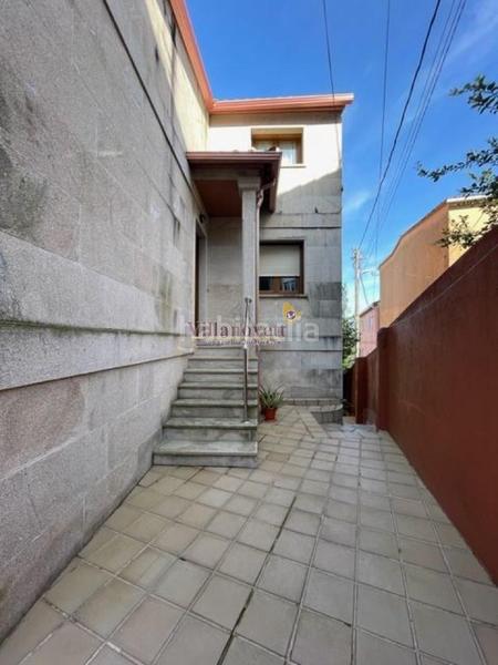 Foto 97ff1cdc-6ce3-4d60-885d-3ee111f9cc85. Chalet with heating parking in Teis Vigo