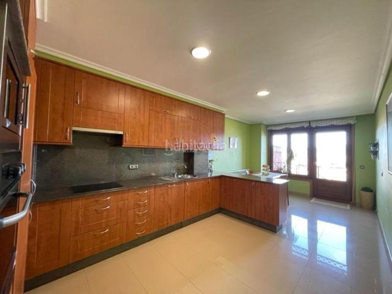 Foto c3117da5-0801-4703-8c8a-fdeeffade2ff. Chalet with heating parking in Teis Vigo