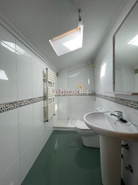 Foto 52884daf-0c3e-4a2b-8c4d-690d6adf1eb6. Chalet en Teis Vigo