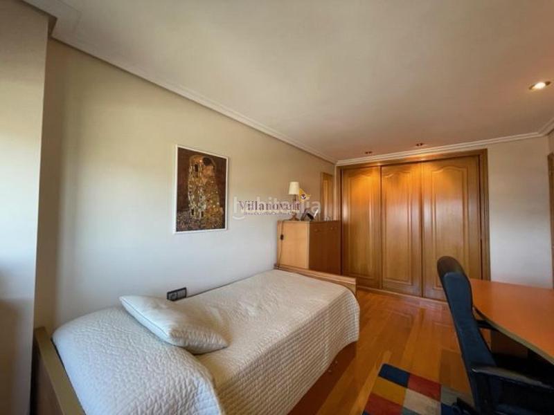 Foto e26b5f81-3d7c-4e89-8722-77e4f5f4f22f. Chalet en Teis Vigo