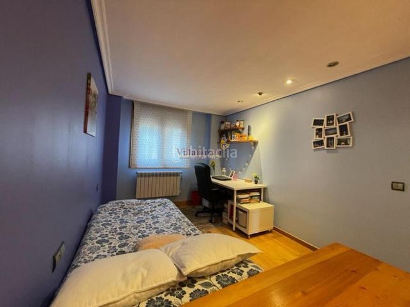 Foto 0bebe0c6-dd8a-47cf-b5d9-e67a34aa2ad2. Chalet con riscaldamento parcheggio in Teis Vigo