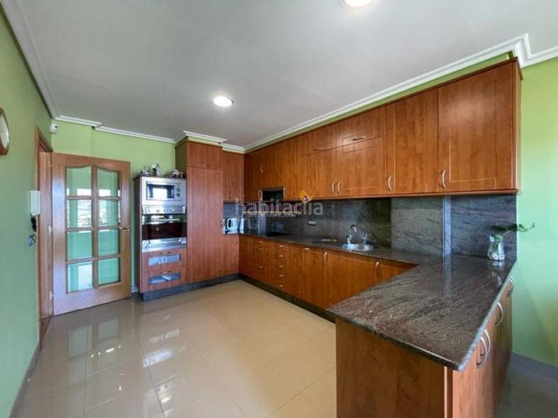 Foto 6c60c225-2045-433b-b774-ef9987f78ab6. Chalet con riscaldamento parcheggio in Teis Vigo