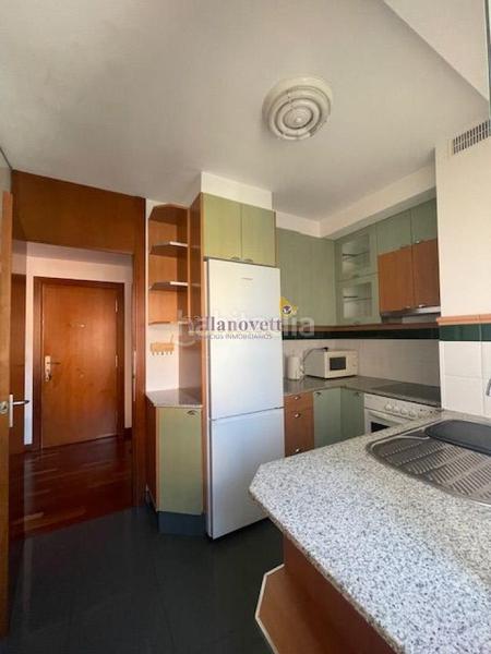 Foto b2ba0ffd-f0a1-4d41-94e8-5c05bec75754. Rent apartment with heating parking in Casablanca - Calvario Vigo