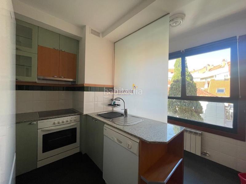 Foto c1825d8e-a198-42dc-8aeb-dd92b0db7a4b. Rent apartment with heating parking in Casablanca - Calvario Vigo