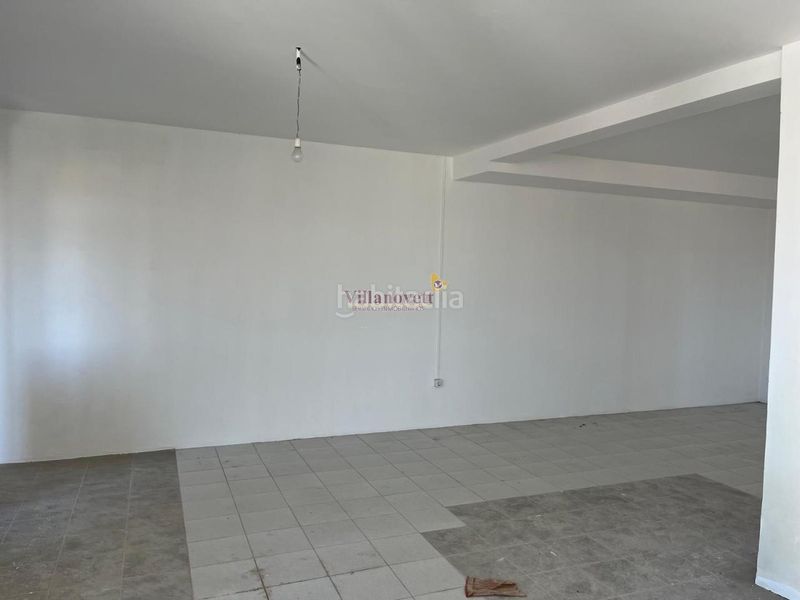 Foto 0b844d20-0173-47ef-b058-5fdbe153bdd1. Local comercial a Lavadores Vigo
