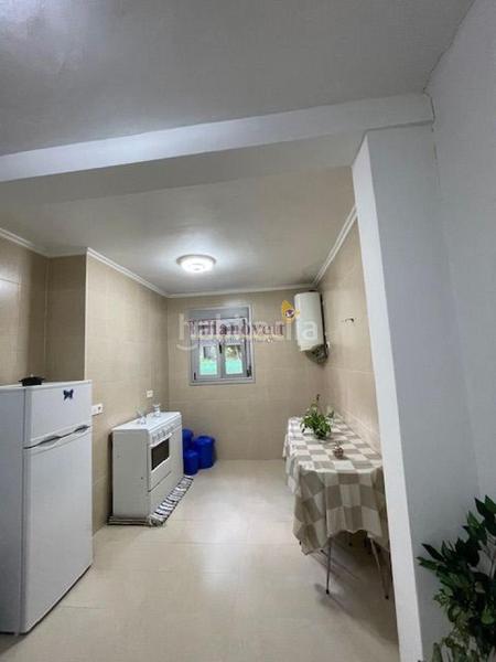 Foto c451c21a-dc89-43b2-957a-9b8e559fe3b4. Planta baixa a Teis Vigo