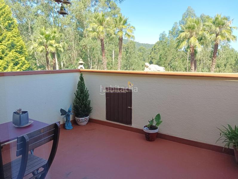 Foto d026af81-c7e9-40d3-b36c-3b4cdb150d8e. Masía en Gondomar