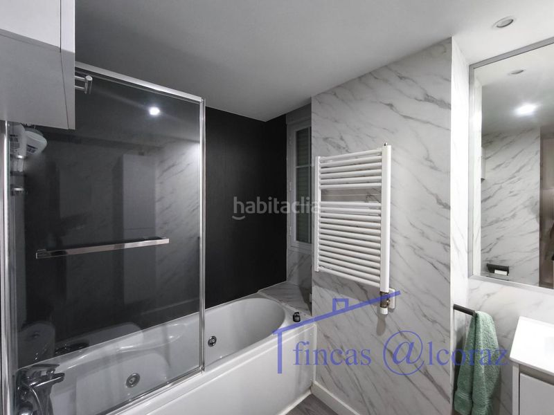 Foto c13e4458-8339-4cba-a0ea-7b5074d0aa68. Pis amb calefacció aparcament a Los Olivos Huesca