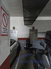 Parking coche  Miguel fleta. Garaje con trastero