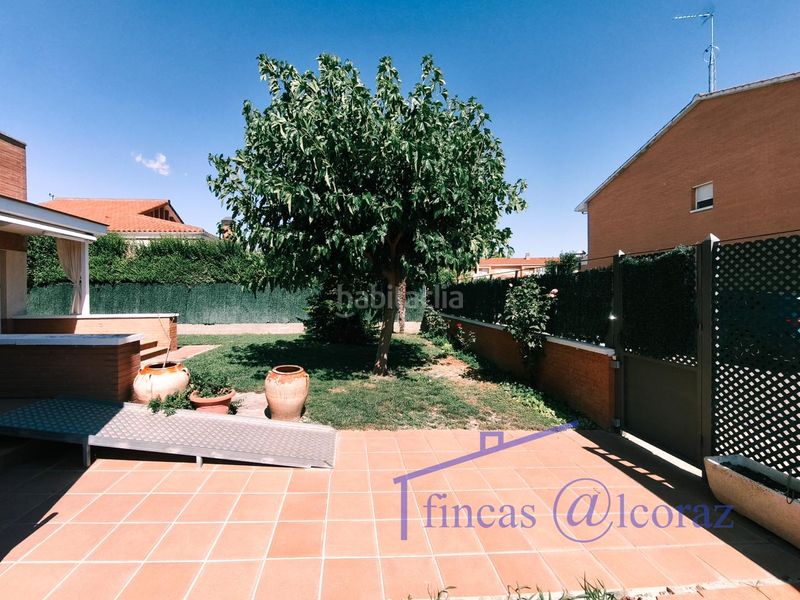 Foto 5ee3fae3-81d2-40b2-a35e-aed623ed8779. Casa amb calefacció aparcament a Chimillas