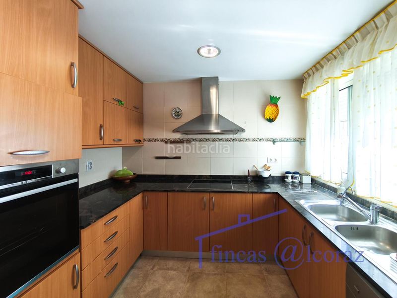 Foto b797a916-90f4-4932-b9c6-b3dbfc22d708. Casa amb calefacció aparcament a Chimillas