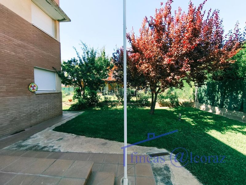 Foto d1f2dc50-b490-4535-9e92-99978a62d2e3. Casa amb calefacció aparcament a Chimillas