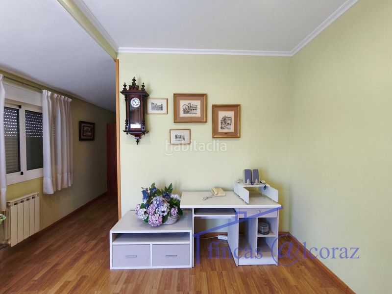 Foto e4430340-b9e7-46e4-a446-f30f4a0d3121. Casa amb calefacció aparcament a Chimillas