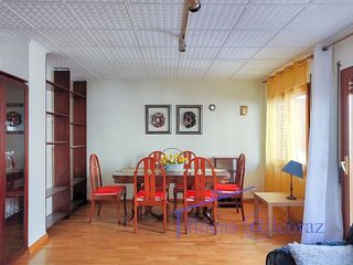 Miete Etagenwohnung  Benabarre. Calle benabarre