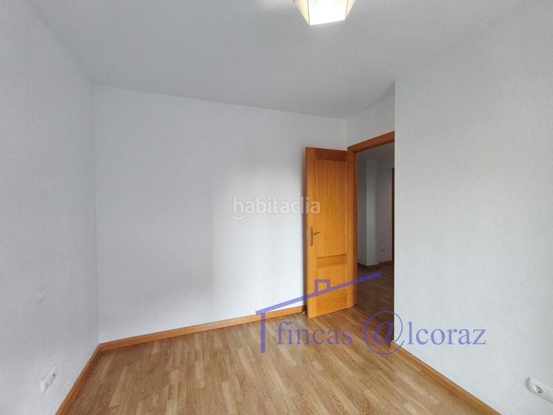 Foto ff6e0a50-32c1-40d6-a909-4adbcb18d9e8. Pis amb calefacció aparcament a Perpetuo Socorro Huesca