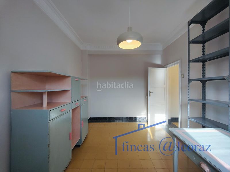 Foto ef1469da-33ca-4c4b-ac12-aa24a8f8e1e9. Pis amb calefacció a Santiago Huesca