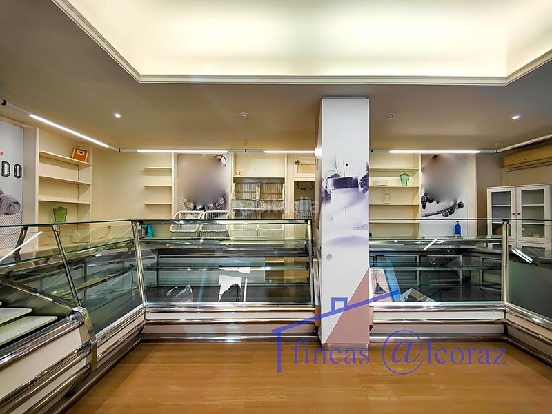 Foto 40e7ba84-63f0-4dc4-a9d2-14eb68cfb0ea. Local comercial a Santiago Huesca