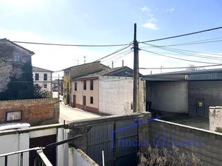 Masa  Mur. Casa en lupien  la sotonera