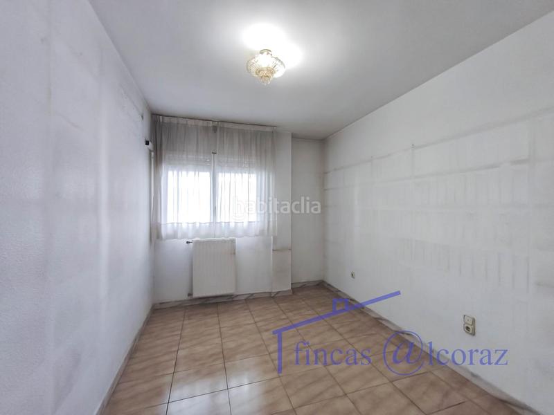 Foto 1bfd24dd-1dbf-47ca-bb93-a03d6148ea80. Piso  c alcoraz zona centro en San Lorenzo Huesca