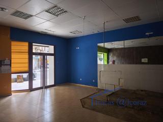 Location Local commercial  Juan xxiii