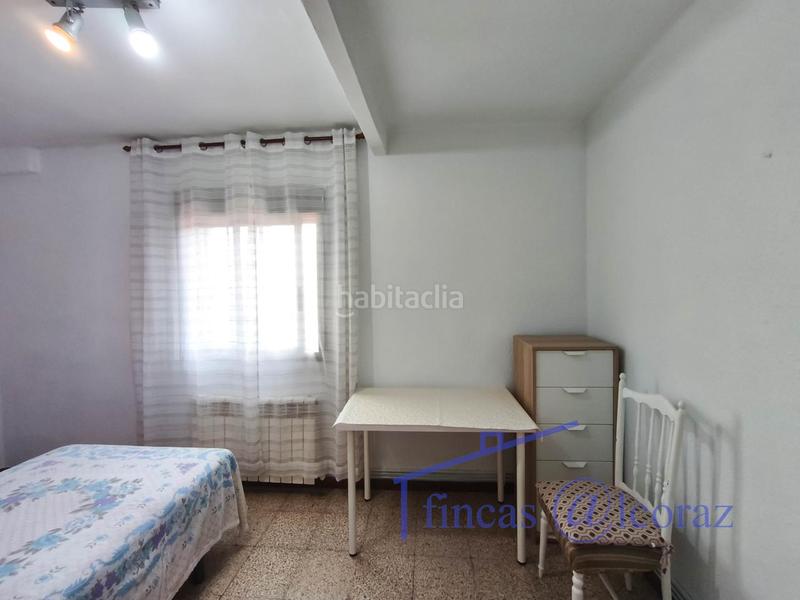 Foto 52a08e2f-eb3b-43ba-a743-b85ec052dbdc. Alquiler piso calle tenerias 18 en Santo Domingo y San Martín Huesca