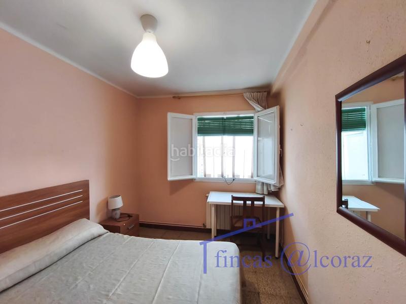 Foto 94e92b13-e372-4daf-b1bb-844931d4a8c5. Rent flat with heating in Santo Domingo y San Martín Huesca