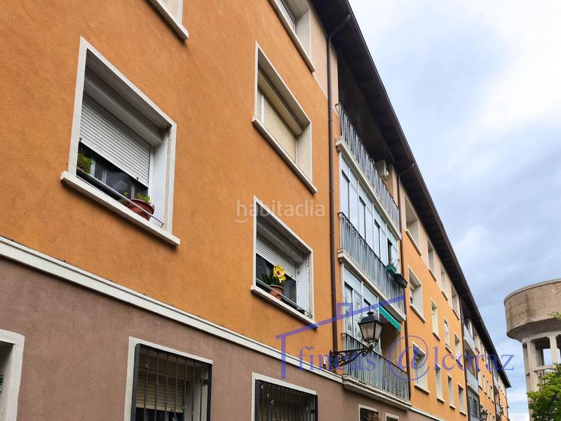 Foto c88dd486-ff5a-4d95-a4af-52361618a42a. Appartement avec chauffage dans Casco Antiguo Huesca