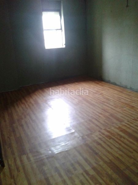 Foto b7168f98-7cc8-4b32-9a76-a2d8b23ad2fd. Casa pareada en Lavadores Vigo