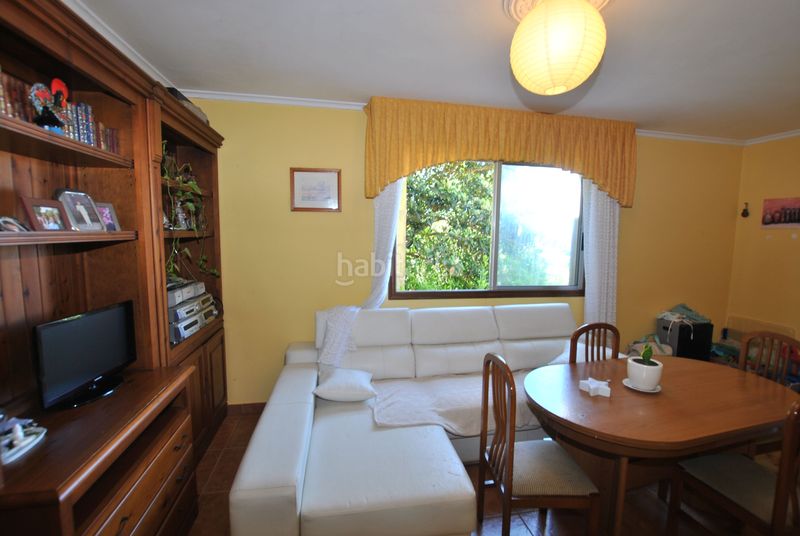 Foto 4b760490-73df-46a8-b7eb-b849805c805e. Casa  con finca en Darbo en Darbo Cangas