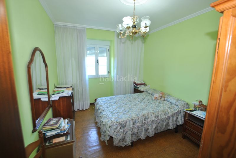 Foto 7350922b-7de3-4f87-b09d-ff9217539c11. Casa  con finca en Darbo en Darbo Cangas