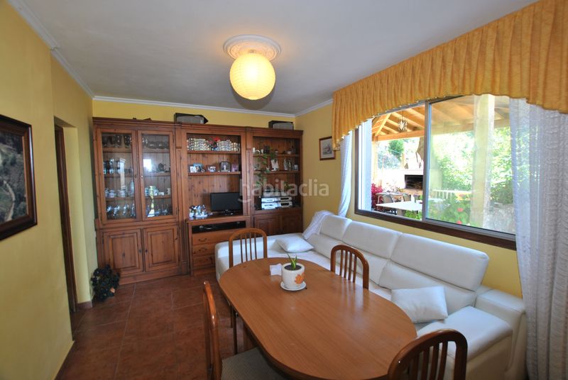 Foto 95fe3b8c-75cb-40cd-8cde-00d0087bf601. Casa  con finca en Darbo en Darbo Cangas