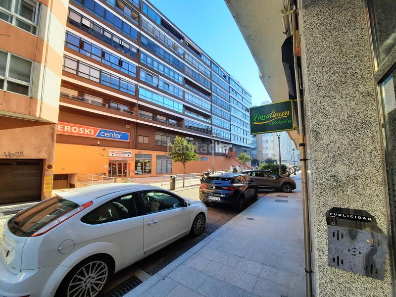 Foto f5f567d1-3c49-40f3-9297-372c363410ba. Affitto locale commerciale in rúa menéndez pelayo 28 in Vigo
