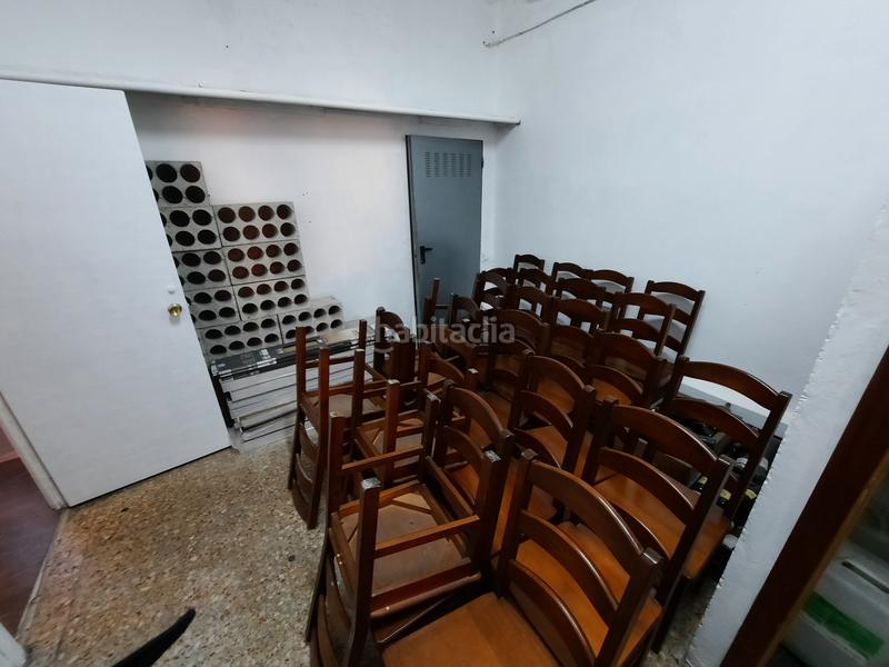 Foto b26b2cf8-735b-4121-9296-040731abb1e0. Rent business premise in rúa menéndez pelayo 28 in Vigo