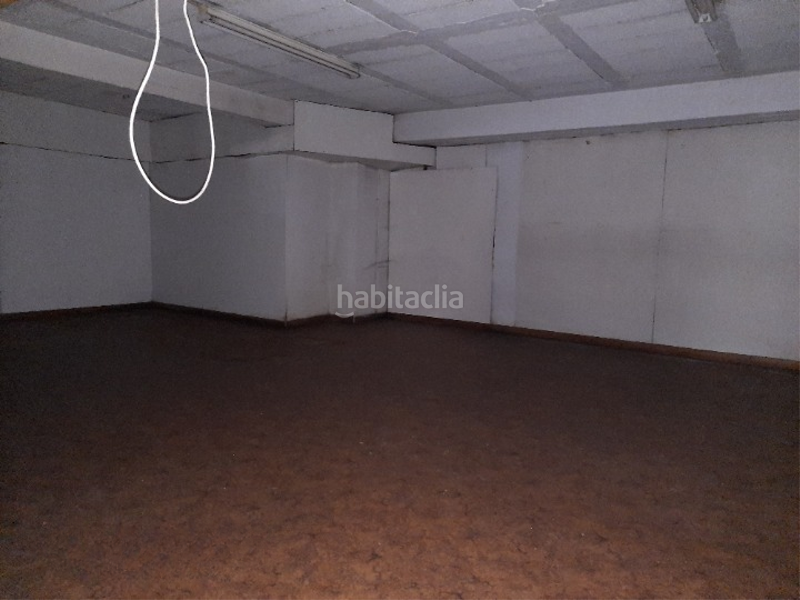 Foto f8b48983-51fc-4744-af3c-5cc69e591078. Local comercial a rúa portela 18 a Casablanca - Calvario Vigo