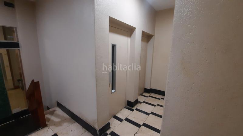 Foto 99b93d25-0a1d-4f3f-a42d-0b0925c43825. Local comercial a Plaza Independencia Vigo