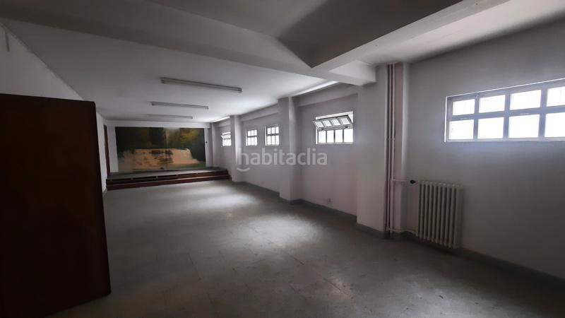 Foto d41d14b7-646a-4990-915b-cff392e68535. Locale commerciale in Plaza Independencia Vigo