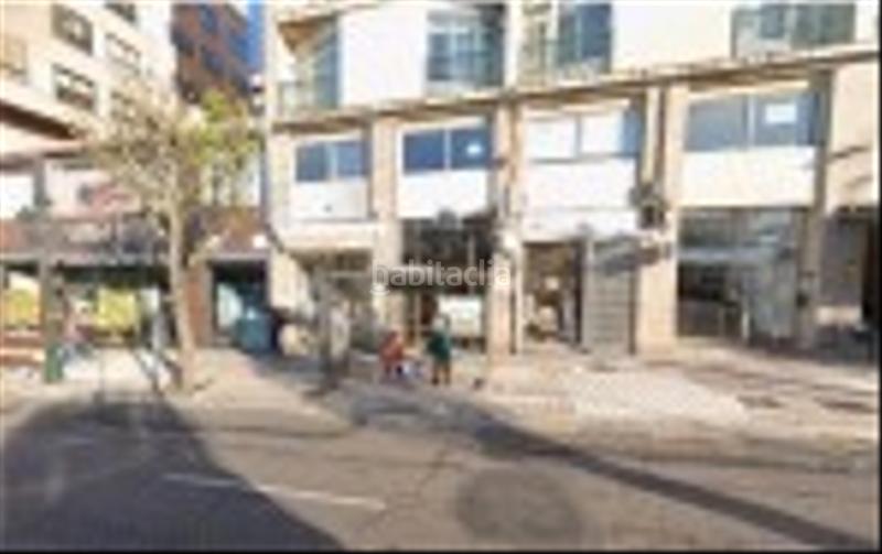 Foto 8405a571-c7f8-46ea-908c-2d98dfa69735. Lloguer local comercial a Plaza Independencia Vigo