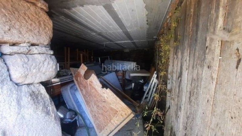 Foto 966a32d7-bb29-47f8-b687-ecd22d0e6c0c. Casa aparellada a Covelo (O)