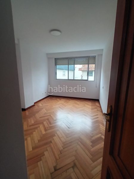 Foto 4b791bdf-ed76-4617-8d98-d47f73da0e02. Rent flat with heating parking in Teis Vigo