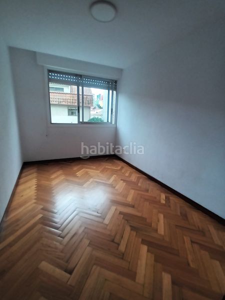 Foto 4d275948-86f3-4460-b8ab-ac9721f0d4b0. Rent flat with heating parking in Teis Vigo