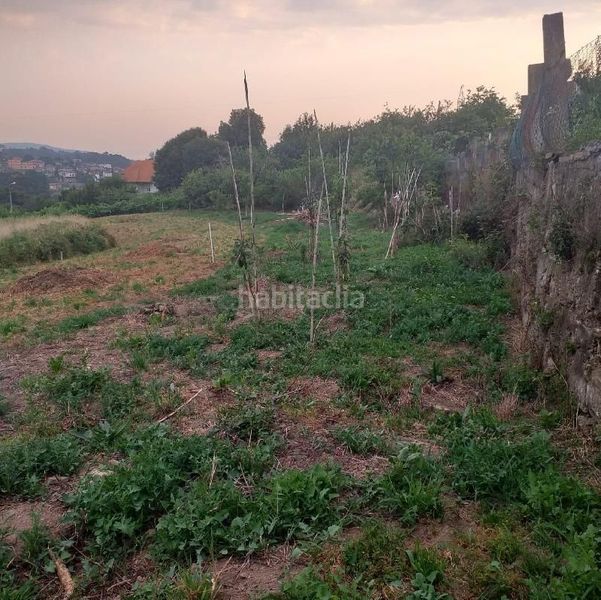 Foto d8bd4d37-ca73-4fbb-b515-d59a054651eb. Terreny residencial a Cabral - Candeán Vigo
